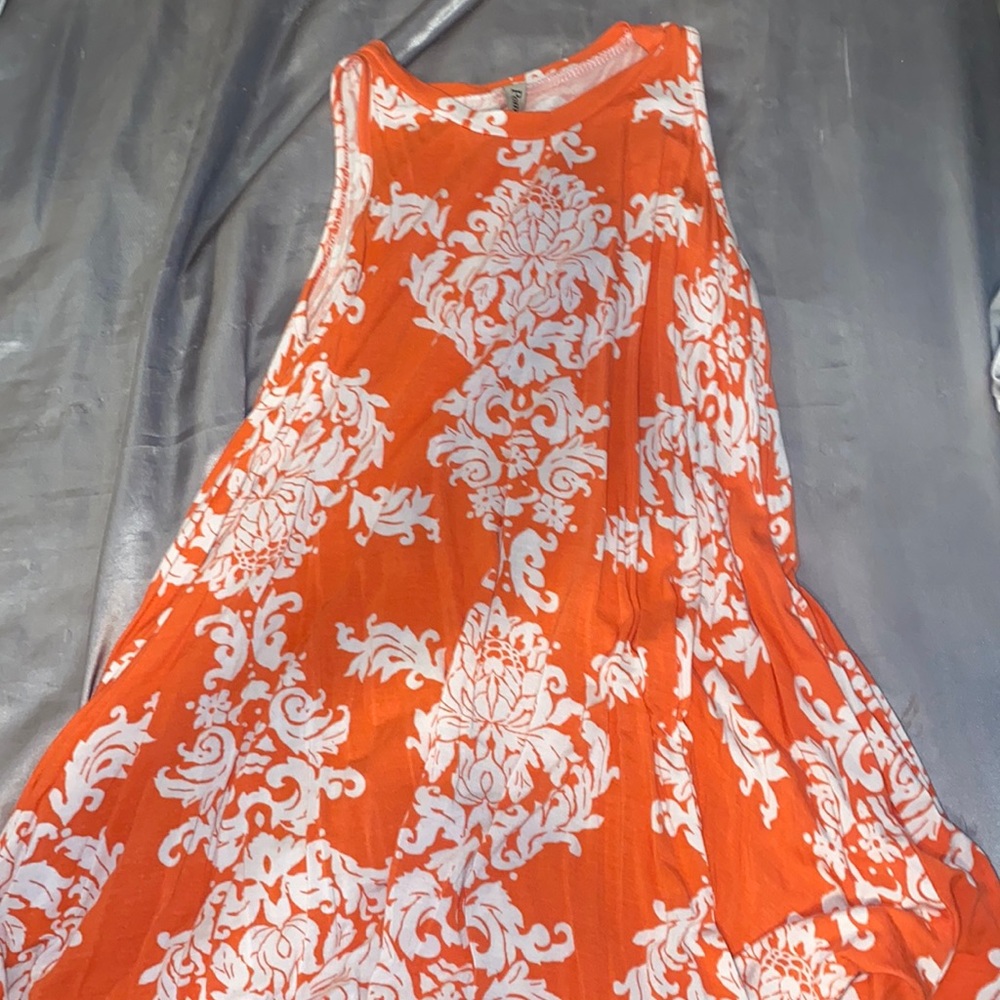 womens long tanktop with pockets